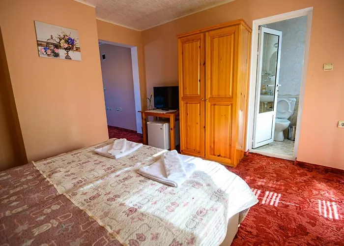 호텔 Family Chichin 3*